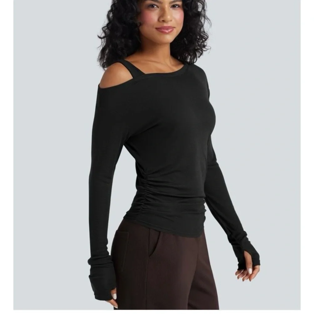 NWT Halara One-Shoulder Long Sleeve Asymmetrical Casual Shirt Small - Picture 3 of 12